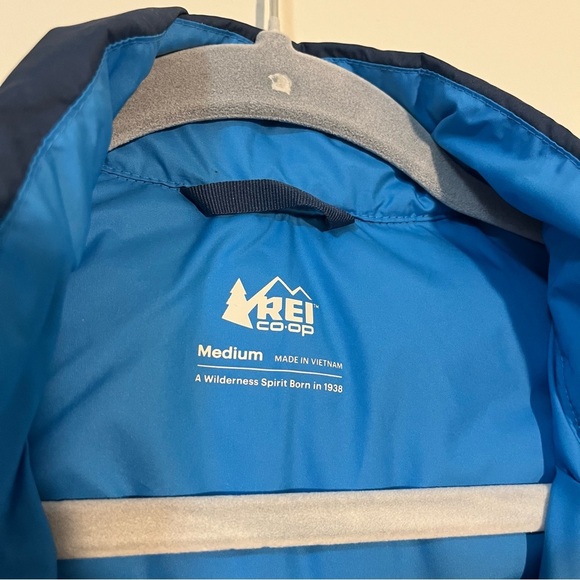 REI Co-Op Down Filled Two Tone Blue Puffer Vest Size Medium Outdoor Warm Layers - Picture 4 of 7